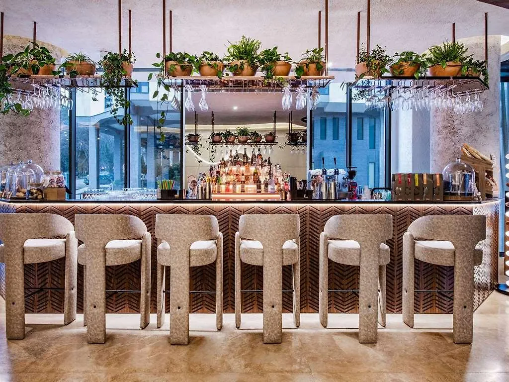 Swissotel Tbilisi 0*,